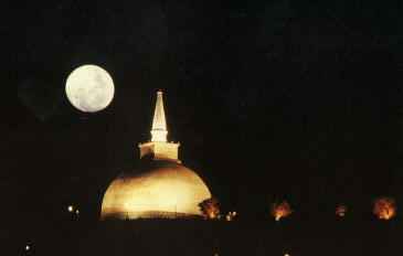 The Ruwanweli Dagaba under moonlight